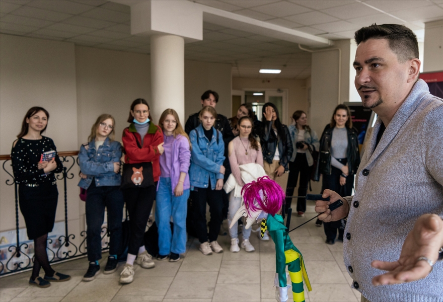 Экскурсия по театру «Из зрительного зала – в сердце театра»