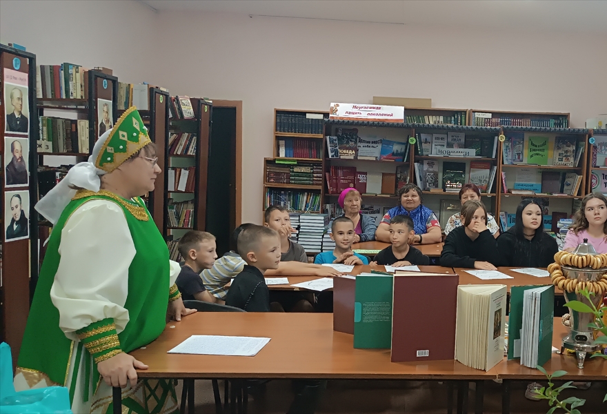 Фольклорно-познавательная программа «В мире нет милей и краше песен и преданий наших»