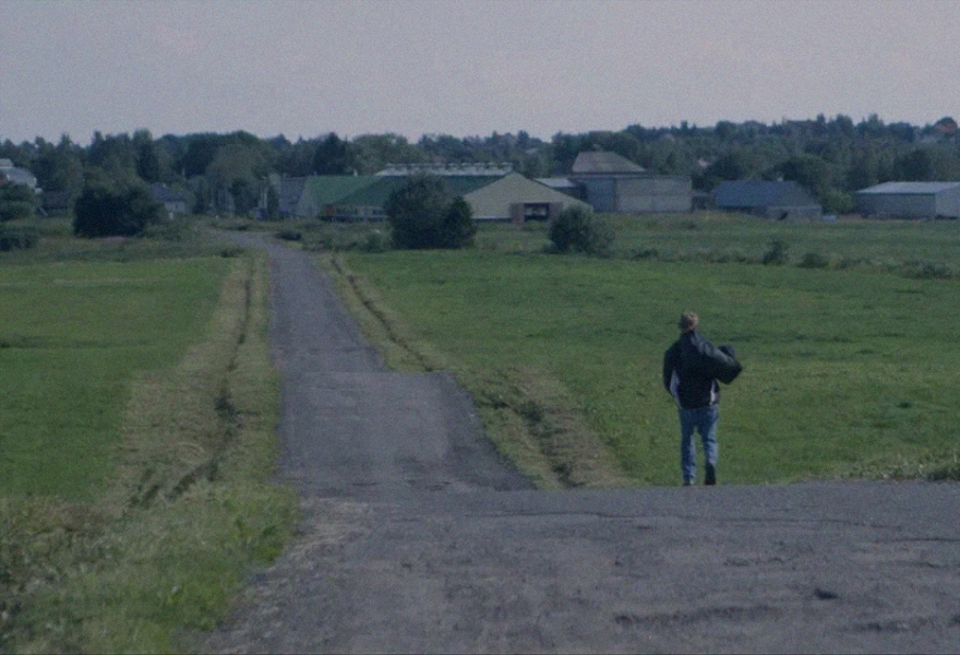 Международный конкурс. «Игра в прятки» (реж. Амет Савенко), «Виктор будет жить» (реж. Алексей Демченко), «Юёр» (реж. Юрий и Кирилл Яхонтовы), «Дортмундские тени над Мордовией» (реж. Иван Ветошкин)