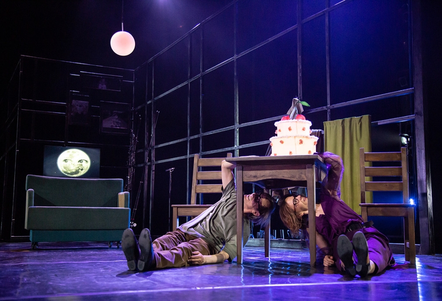 «Рок-н-ролл на закате» (16+)  Сургутский театр