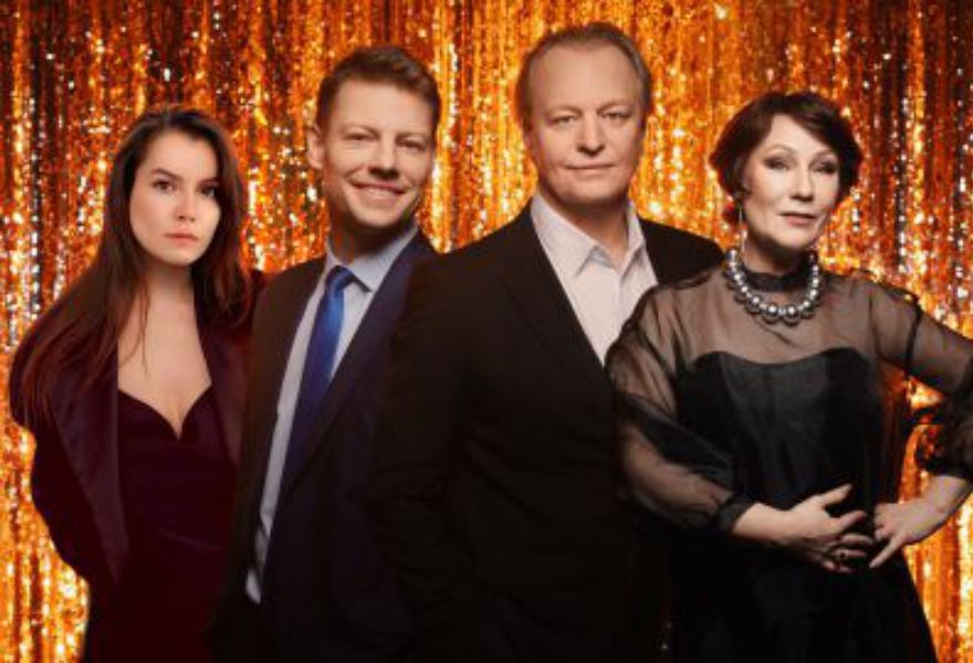 Любовь в квадрате