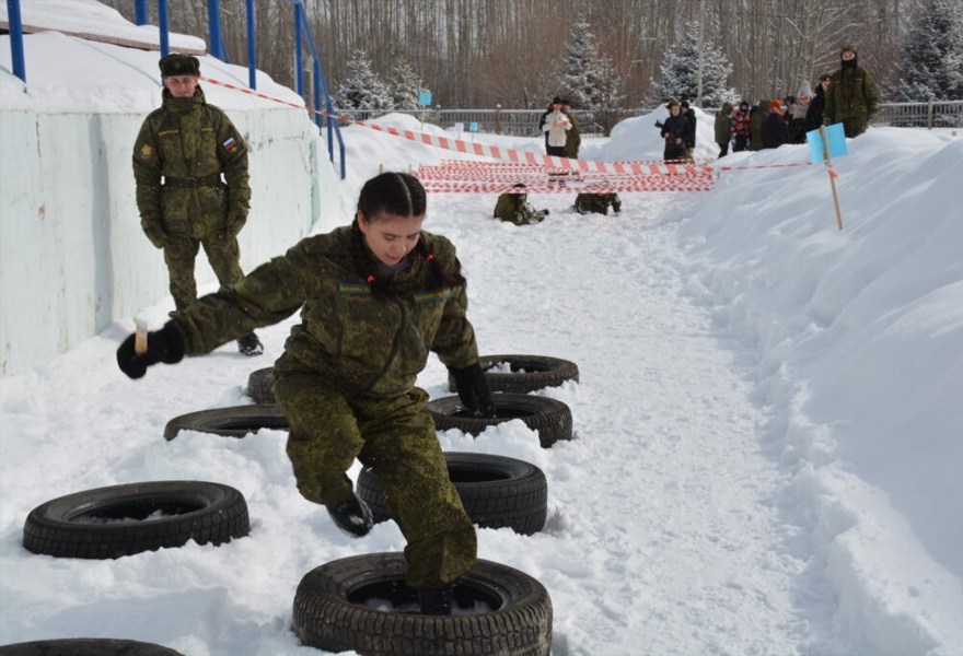 Военно-патриотическая спортивная программа «Красной Армии славные сыны»