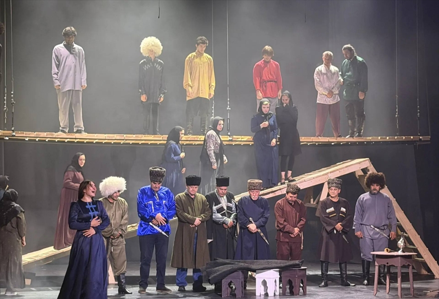 Премьера «Фатима» (синхр. перевод на русский)