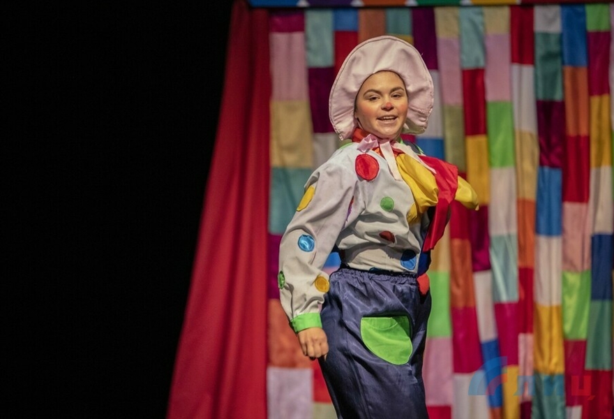 Новые приключения Фунтика / Луганский академический русский драматический театр им.П.Луспекаева