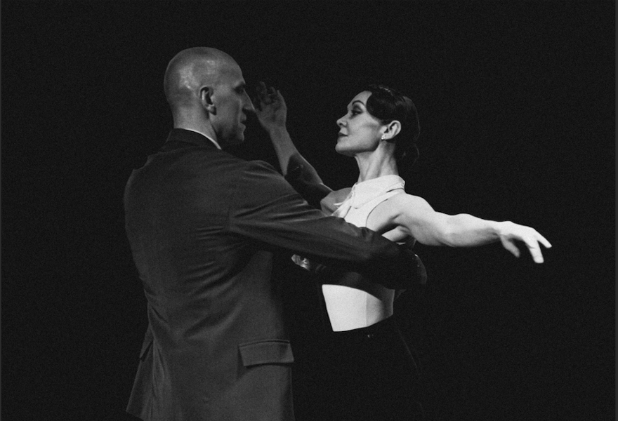 Стальная орхидея