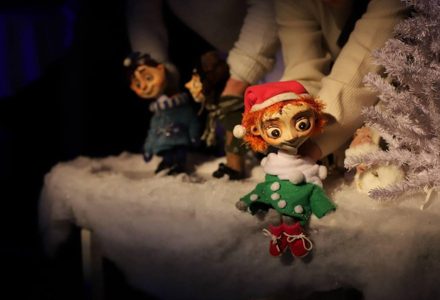 Зимняя сказка  "Мой снежный друг", праздничный стол и подарки