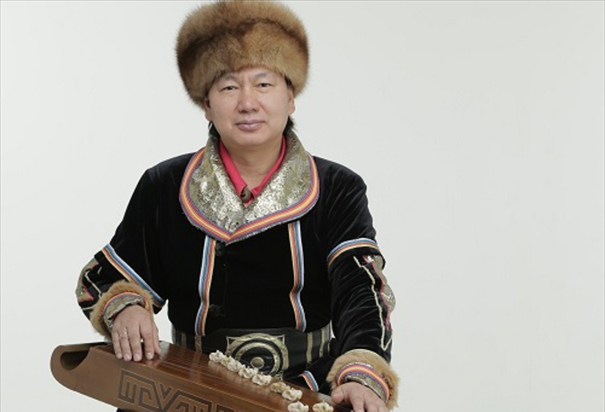 Юбилейный концерт Евгения Улугбашева (чатхан, горловое пение)