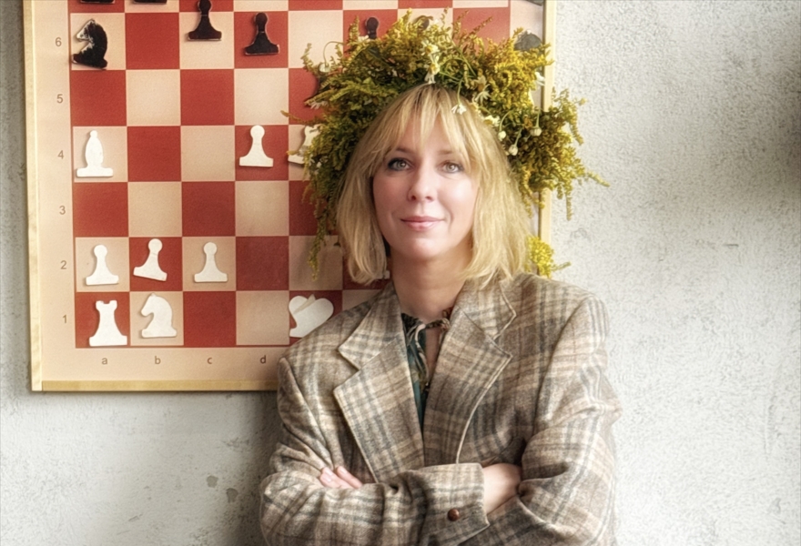 Премьера экскурсии Анастасии Принцевой «Почему Глаша писает с поднятой лапкой?! По местам Довлатова и Дня Д»